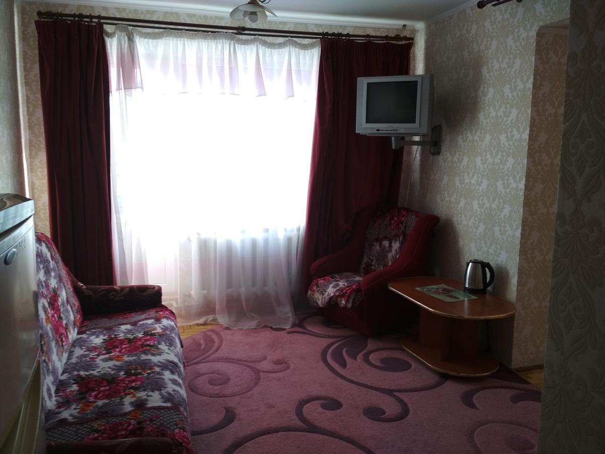 Удеч Hotell Zjydatsjiv Eksteriør bilde